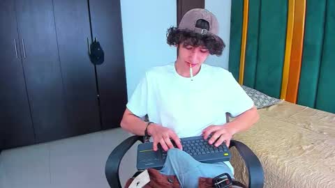 Kev online show from September 23, 5:41 pm