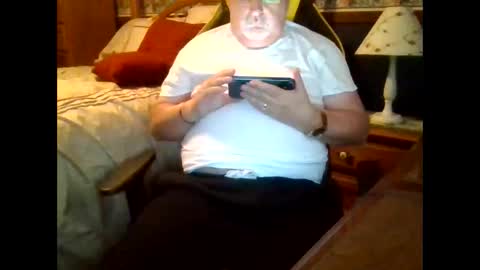 kes905 online show from February 6, 1:54 pm