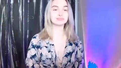 keticam online show from December 18, 3:33 pm