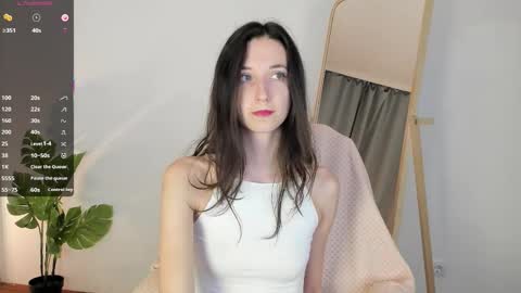 kettyIm a simple girl who likes gifts Lovense is activeThere are legends that in this room all your wish can come true online show from October 14, 7:00 am