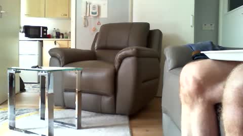 Daddyo online show from May 30, 8:13 am