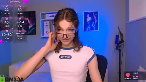 kevi here online show from October 3, 9:50 am