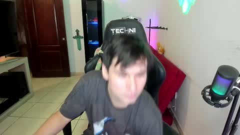 Kevin online show from April 7, 11:29 pm