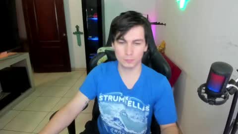 Kevin online show from June 9, 11:37 pm