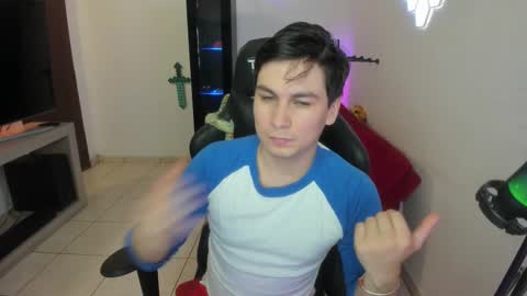 Kevin online show from November 4, 11:39 pm