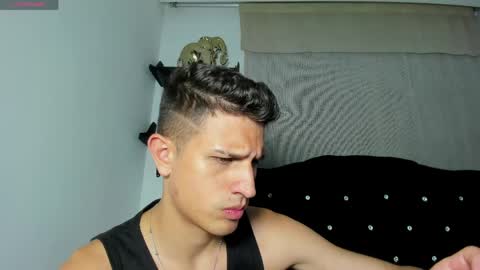 Kevin Ahs online show from April 22, 11:23 pm