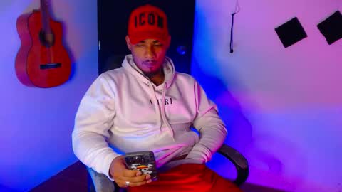 kevin online show from October 27, 6:19 pm