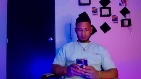 kevin online show from September 29, 7:02 pm