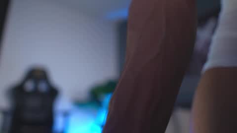 kevin montoya online show from February 5, 11:52 pm