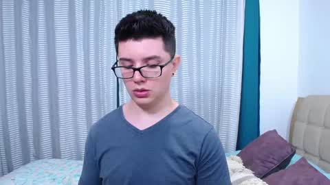 Kevin online show from February 19, 1:51 am