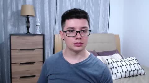 Kevin online show from May 27, 2:08 am