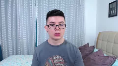 Kevin online show from February 1, 10:18 pm