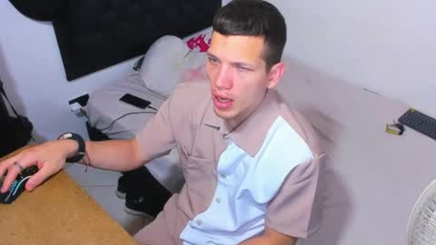 kevinkewma online show from February 9, 11:14 am