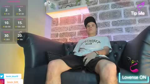 Sexy  Hot Kevin online show from October 29, 12:34 am