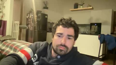 kevinpillobello online show from March 3, 5:31 pm