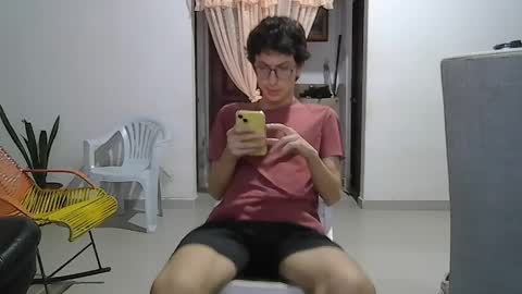 kevintdx online show from April 8, 3:20 am