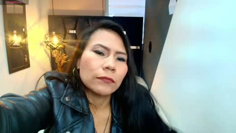 KEYLA BRUNETTE online show from April 27, 11:41 am