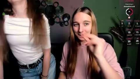 Keylas online show from December 1, 1:42 pm