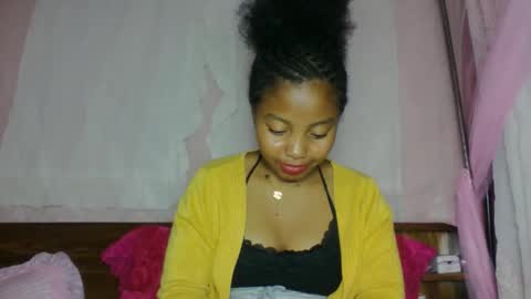 khaissa online show from April 8, 7:06 pm