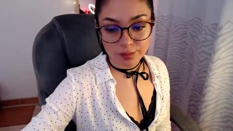 Liss online show from December 14, 1:38 am