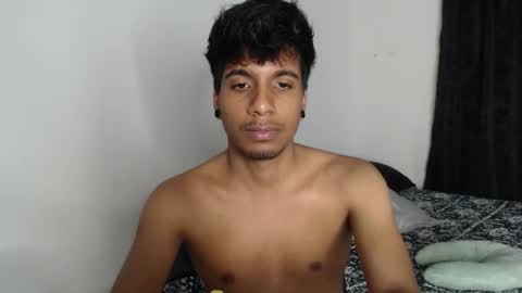 khevinlopezonig online show from October 19, 12:48 am