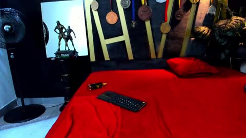    online show from February 25, 9:26 pm