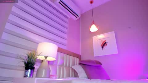 khloe_sweeet online show from October 22, 12:18 pm