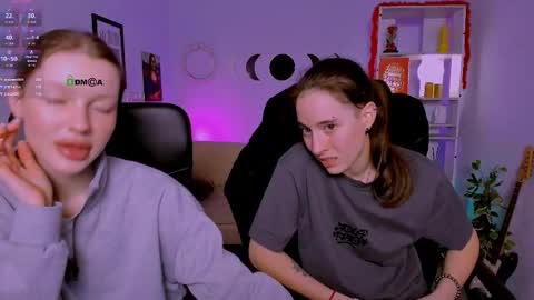 khloebeauty online show from March 19, 8:36 pm