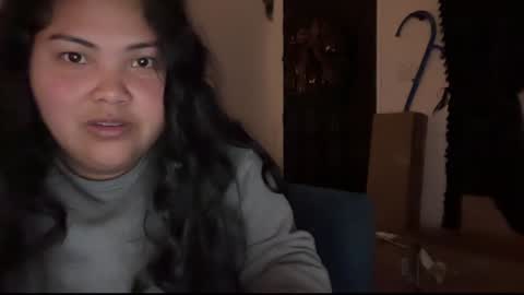 Snapshot of khmerdoll chatting on January 3, 6:22 am Khmer Doll online show from January 3, 6:22 am