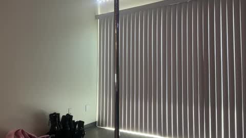 Snapshot of khmerdoll chatting on February 26, 8:15 pm Khmer Doll online show from February 26, 8:15 pm