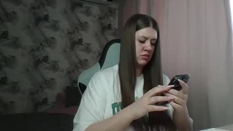 kianna_dior_ online show from February 26, 11:46 am