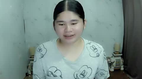 Your SweetGirl Ts online show from February 14, 1:29 pm