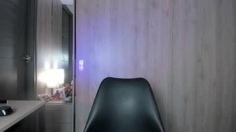 KIANYS online show from October 7, 9:33 pm