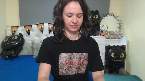 Kara online show from October 15, 5:47 pm