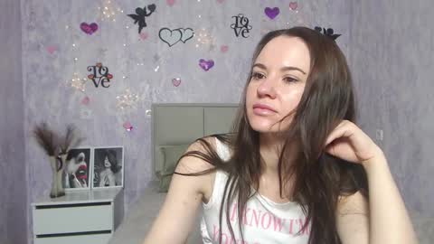 Snapshot of kiaracriegs chatting on February 5, 7:10 pm Kara online show from February 5, 7:10 pm