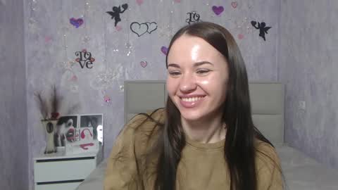 Snapshot of kiaracriegs chatting on March 1, 9:48 pm Kara online show from March 1, 9:48 pm
