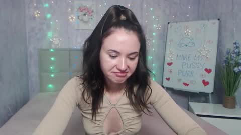 Kara online show from October 10, 8:13 pm