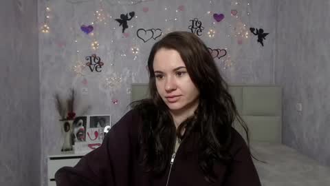 Snapshot of kiaracriegs chatting on February 28, 2:31 am Kara online show from February 28, 2:31 am