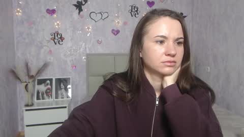 Snapshot of kiaracriegs chatting on February 18, 6:26 pm Kara online show from February 18, 6:26 pm