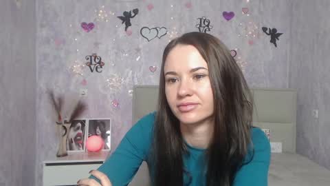 Snapshot of kiaracriegs chatting on March 9, 9:14 pm Kara online show from March 9, 9:14 pm