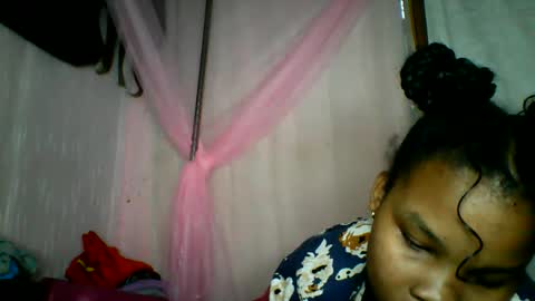 kiarah 69 online show from May 22, 3:24 am
