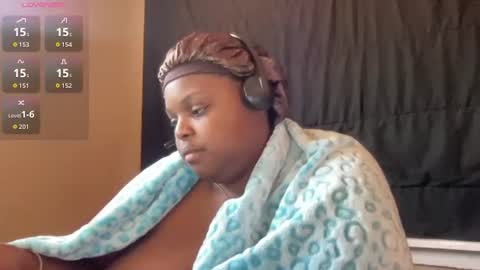 KiaraSugars online show from April 8, 2:53 pm