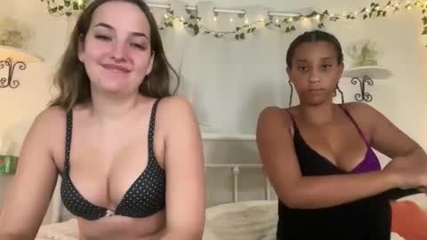 Kiara online show from November 8, 4:37 am