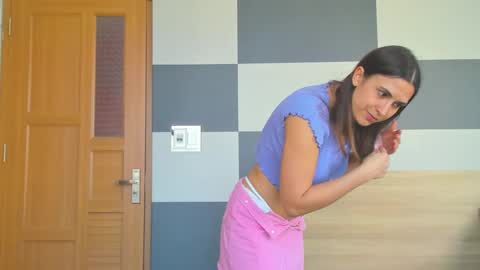 Snapshot of kiera_thomas chatting on February 3, 8:46 am KIERA 31 online show from February 3, 8:46 am