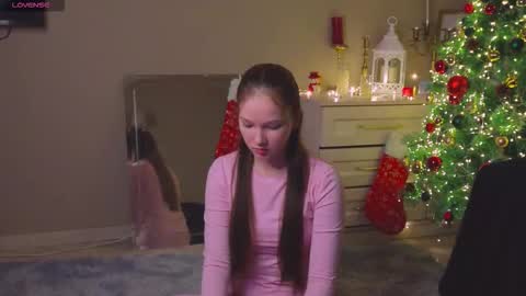 Melvi online show from December 16, 7:15 am