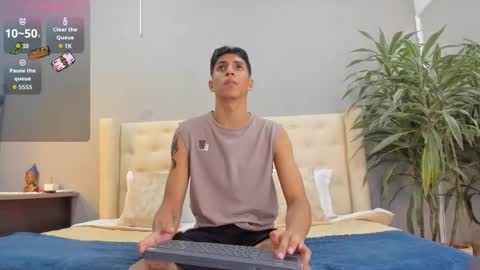 Kieran Derek online show from September 22, 3:10 am