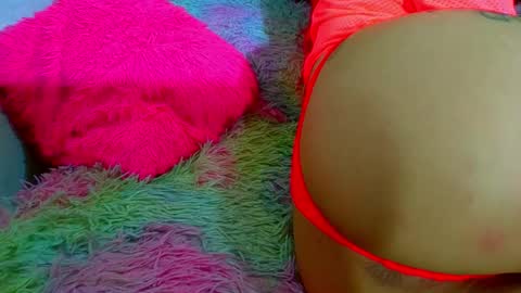 leidy  online show from February 11, 1:20 am