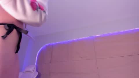 KIM COOPER online show from November 10, 10:51 am