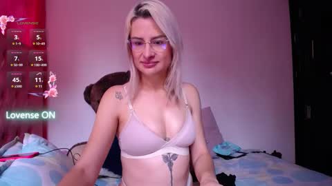 Anna Sophia online show from December 30, 3:34 pm