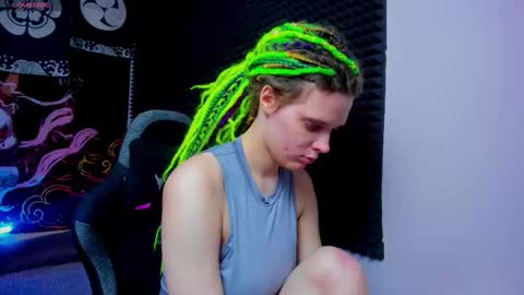 Kiki online show from October 10, 10:21 am